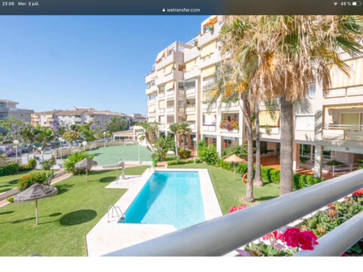 Apartamento Entero En La Carihuela A 50 M De La Playa Apartamento *